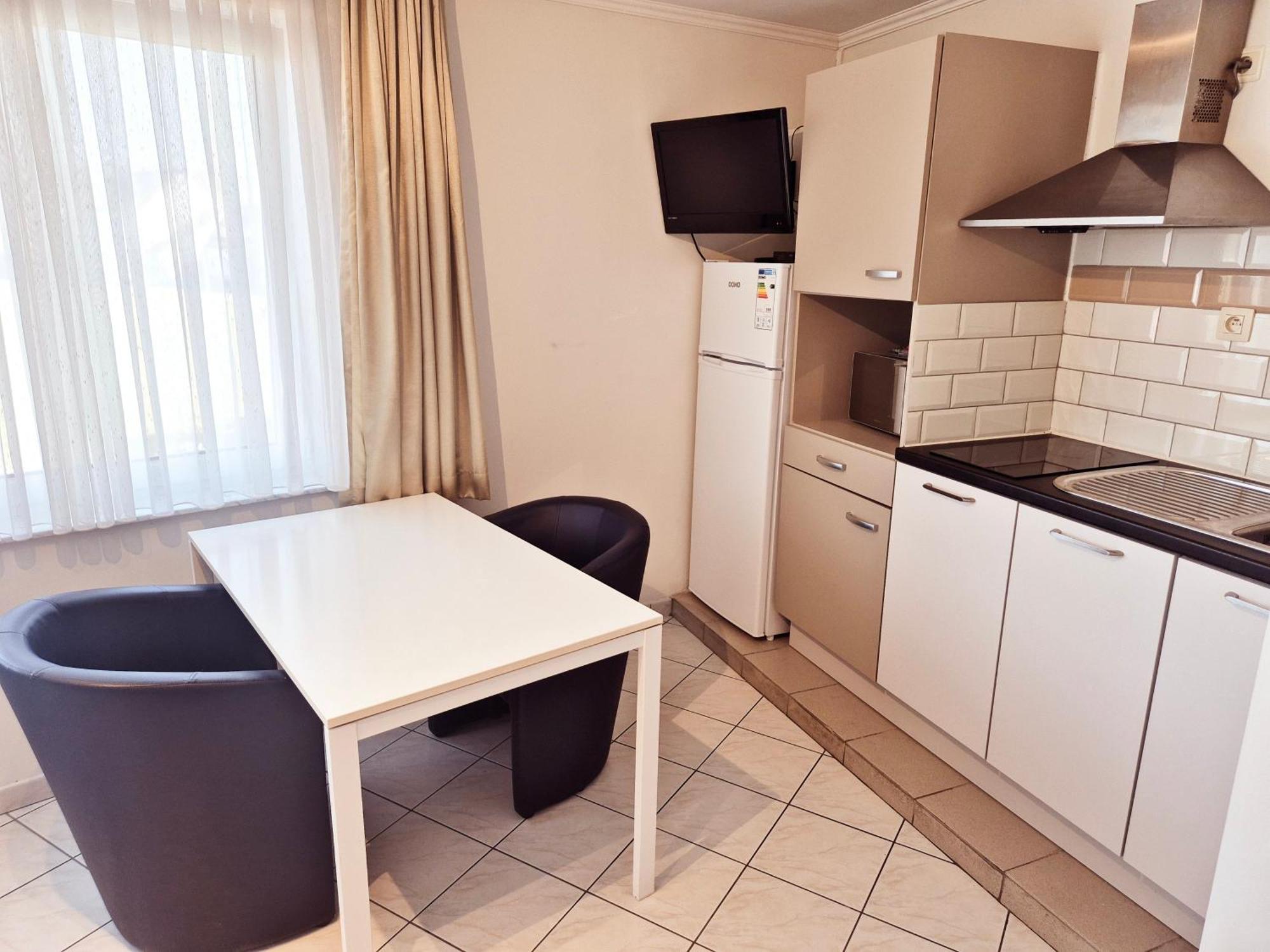 Flatpolis Brussels Airport Budget Diegem Exteriör bild